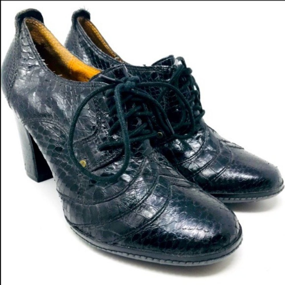 Frye Adrienne Oxford heel-boot black 8.5M BoxK